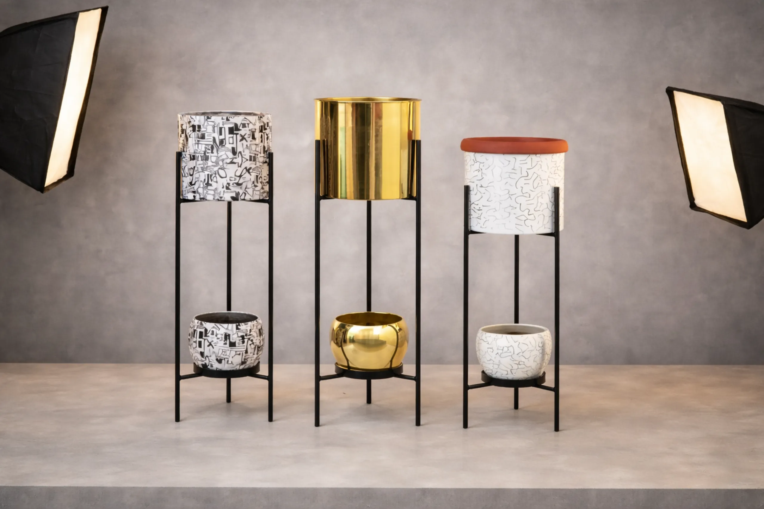 Iron Two Pot Stand With Pot